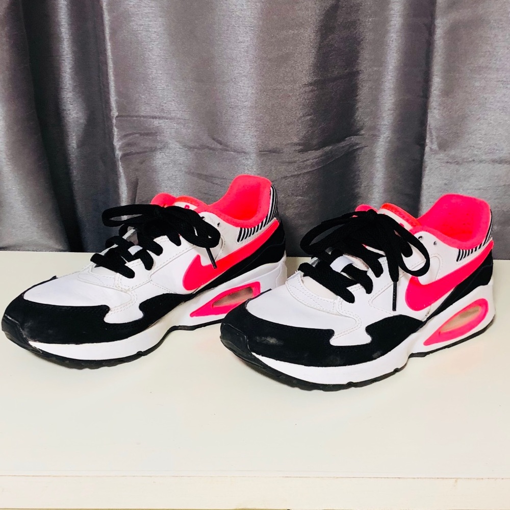 Nike Air Max Girls Running Sneakers 5Y
